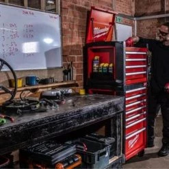 Mobilier Atelier & Composition Outils MILWAUKEE Servante 7 Tiroirs - 4932478849 9 Mobilier Atelier & Composition Outils MILWAUKEE Servante 7 Tiroirs - 4932478849 -Outillage à main Soldes milwaukee servante 78cm 7 tiroirs module systeme abs 4932478849 3