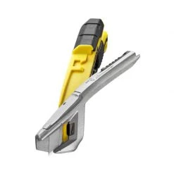 Coupe & Outil D'entretien Divers STANLEY Cutter 18mm Quick Snap FatMax Bouton Poussoir - FMHT10594-0 -Outillage à main Soldes stanley cutter 18mm quick snap fatmax bouton poussoir fmht10594 0 1