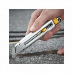 Coupe & Outil D'entretien Divers STANLEY Cutter Interlock 18mm - 1-10-018 -Outillage à main Soldes stanley cutter interlock 18mm 1 10 018 2